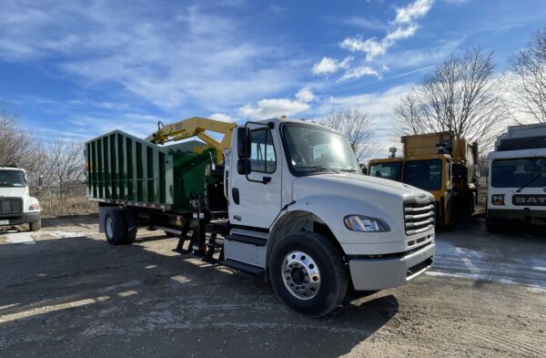 2025 FREIGHTLINER M2 BRUSH HAWG MODEL C BRUSH AND LIMB LOADER - Image 2