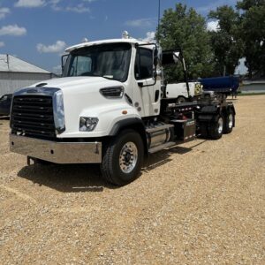 2026 FREIGHTLINER 114SD PLUS GALBREATH U5-OR-174 ROLLOFF TRUCK