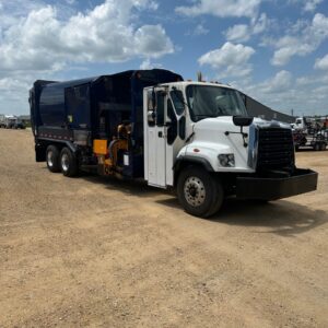 2015 FREIGHTLINER 108SD LABRIE DROP FRAME HELPING HAND 40/60 SPLIT BODY 37 CU YD AUTOMATED