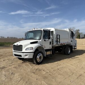 2026 FREIGHTLINER M2 PLUS CURBTENDER QUANTUM MD 11 YD REAR LOADER