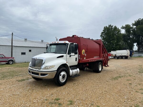 2016 INTERNATIONAL LOADMASTER 16 YD REAR LOADER