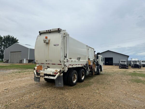 2016 MACK LEU613 LABRIE EXPERT DROP FRAME 31 YD AUTOMATED SIDE LOADER - Image 4