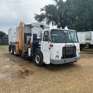 2015 AUTOCAR ACX64 LABRIE EXPERT 33 YD AUTOMATED SIDE LOADER