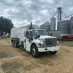 2012 INTERNATIONAL 7400 LABRIE EXPERT 37 YD SPLIT BODY MANUAL SIDE LOADER
