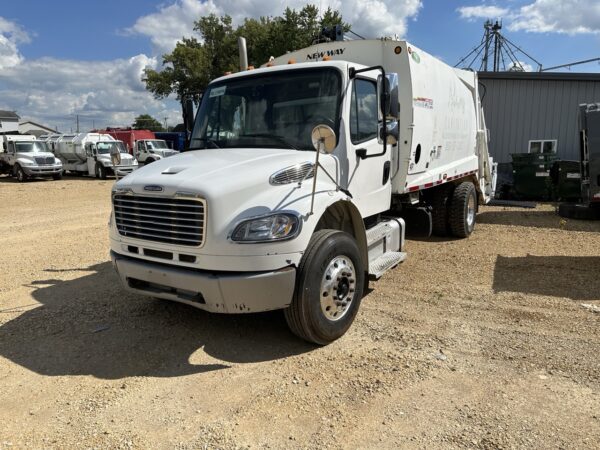 2021 FREIGHTLINER M2 NEW WAY COBRA 20 YD REAR LOADER - Image 5