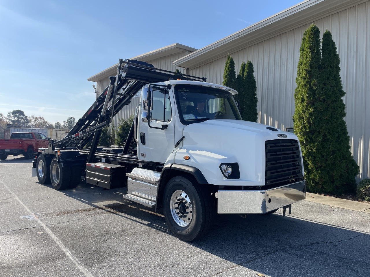 2026 FREIGHTLINER 114SD PLUS NMTC OR-60 ROLLOFF TRUCK