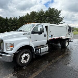 2022 FORD F650 CURBTENDER QUANTUM 10 YD REAR LOADER #23271G